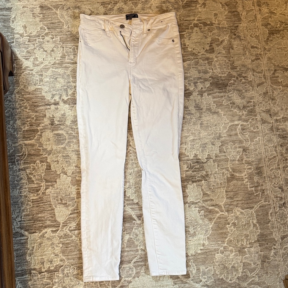 A&F White Skinny Jeans